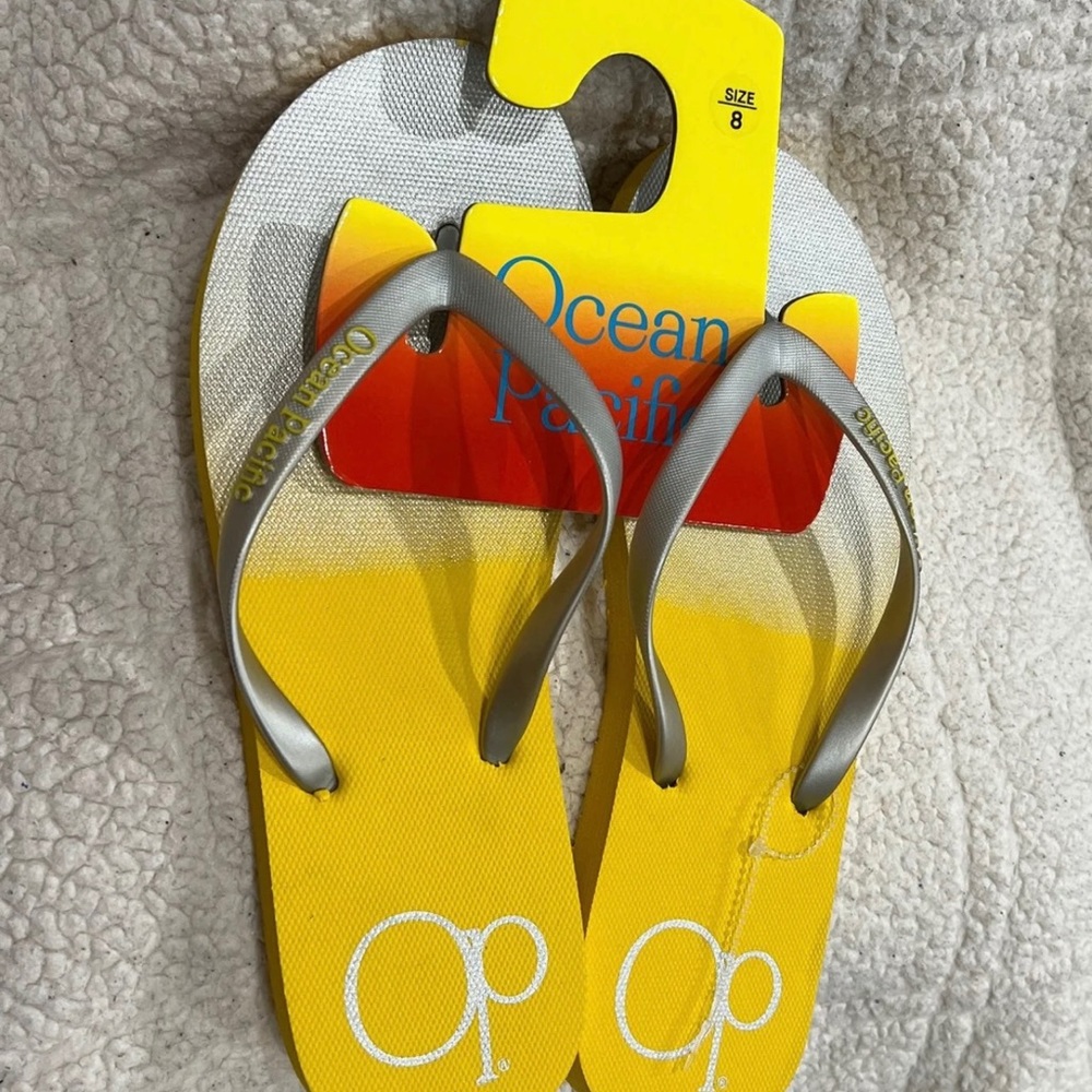 NWT sandals OP, color yellow and gray, size 8
